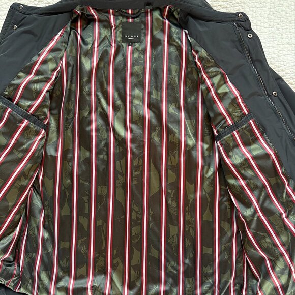Ted Baker padded Nylon Car Coat in Black, Men's TB size 6 (Medium-Large) - Picture 2 of 4